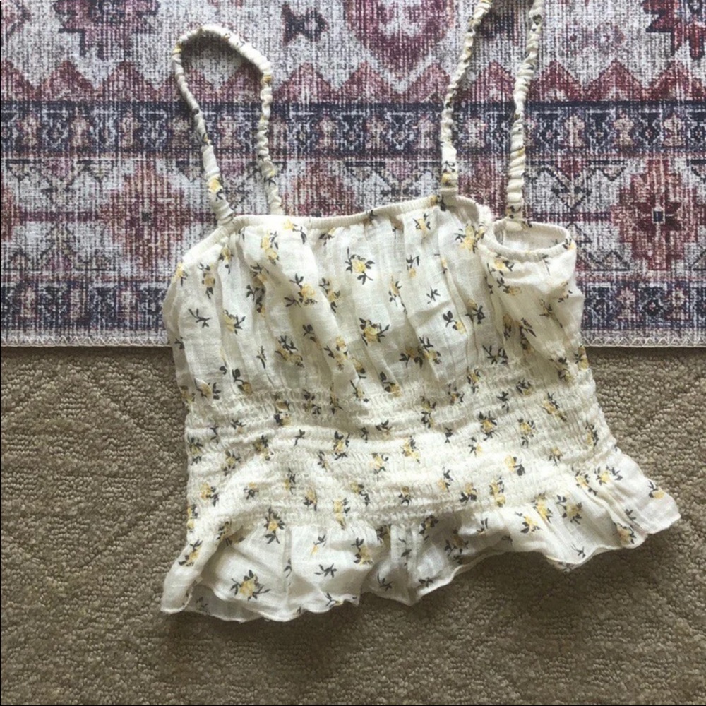 Pacsun Floral Top!
